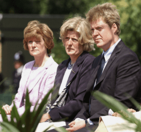 After over 20 years, Lady Sarah McCorquodale shocked the UK by revealing Princess Diana’s secret escape plans: “She faced consequences for it…”