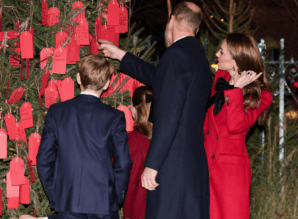 Prince William and Kate Middleton won over the British public after releasing their family Christmas card, calling it an example of “true royal conduct…”