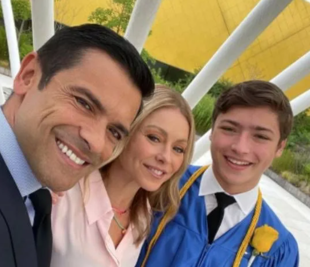 Joaquin – Kelly Ripa’s son – upset his mother, saying he was FORCED into acting: “I never got to follow my real dreams.”