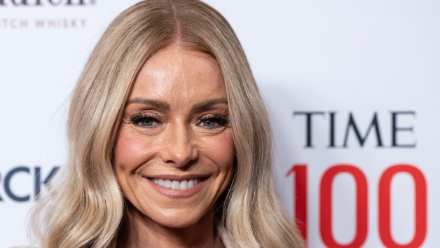 Kelly Ripa opens up about the unsettling moment when Clay Aiken filled in for Regis Philbin: “He was texting Regis right before making that awful remark—I’ll never forget it.”