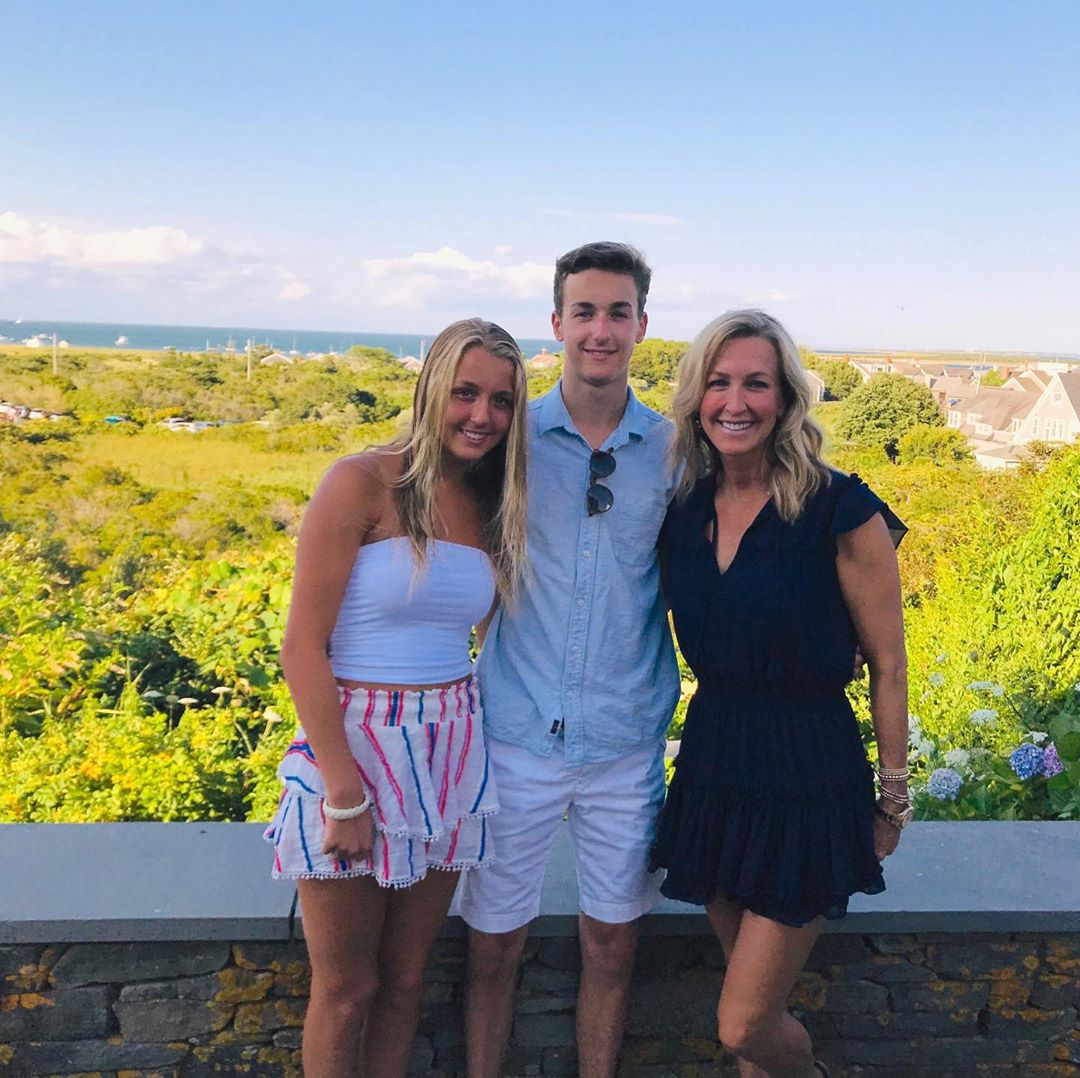 A brief post from Lara Spencer’s son on social media led to speculation about possible tension between them.